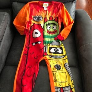 Yo Gabba Gabba Sleepwear 5T